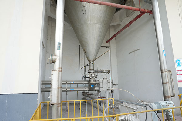 Depozit de materii prime